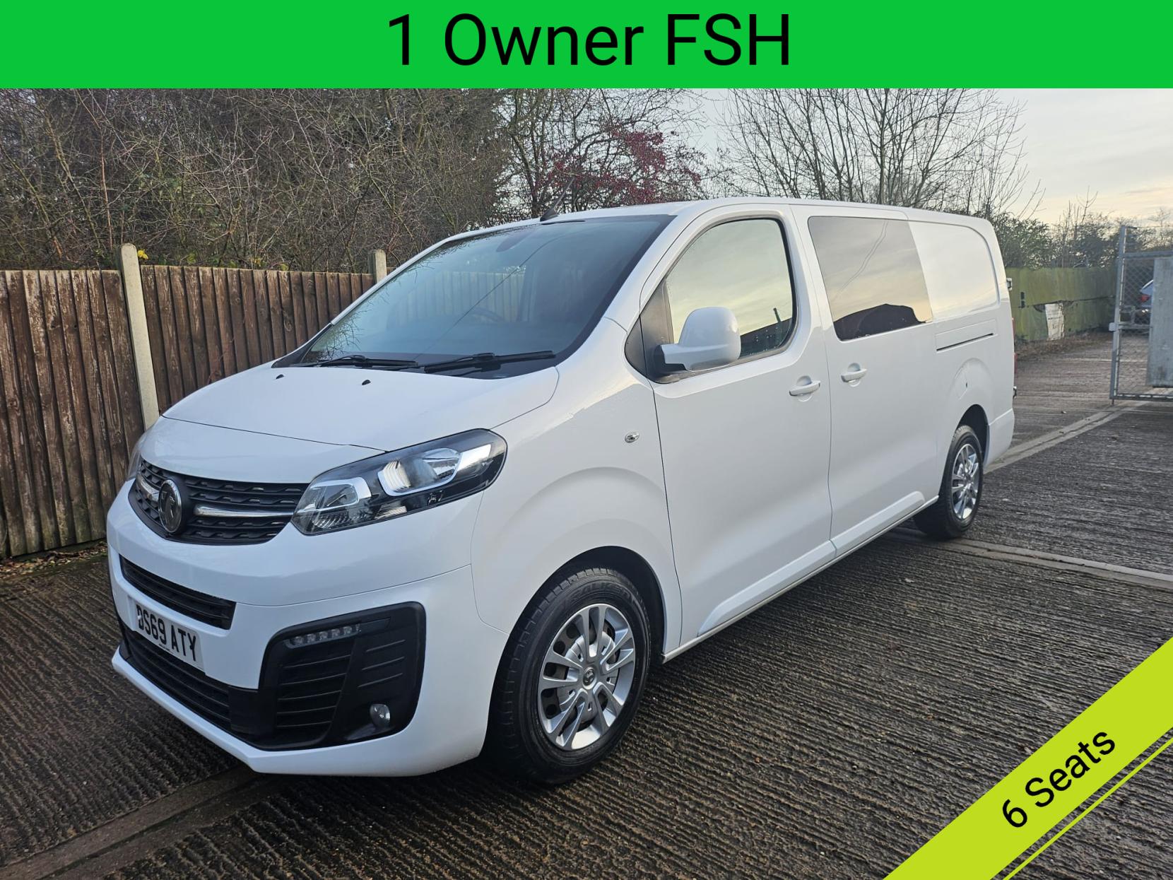 Vauxhall Vivaro 2.0 Turbo D 3100 Sportive Crew Van Double Cab 5dr Diesel Manual L2 H1 Euro 6 (s/s) (120 ps)