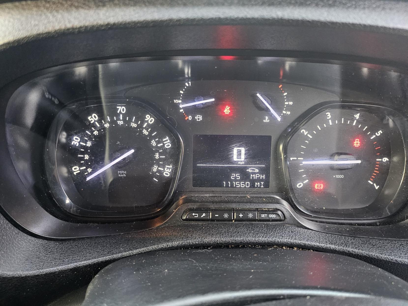 Vauxhall Vivaro 2.0 Turbo D 3100 Sportive Crew Van Double Cab 5dr Diesel Manual L2 H1 Euro 6 (s/s) (120 ps)