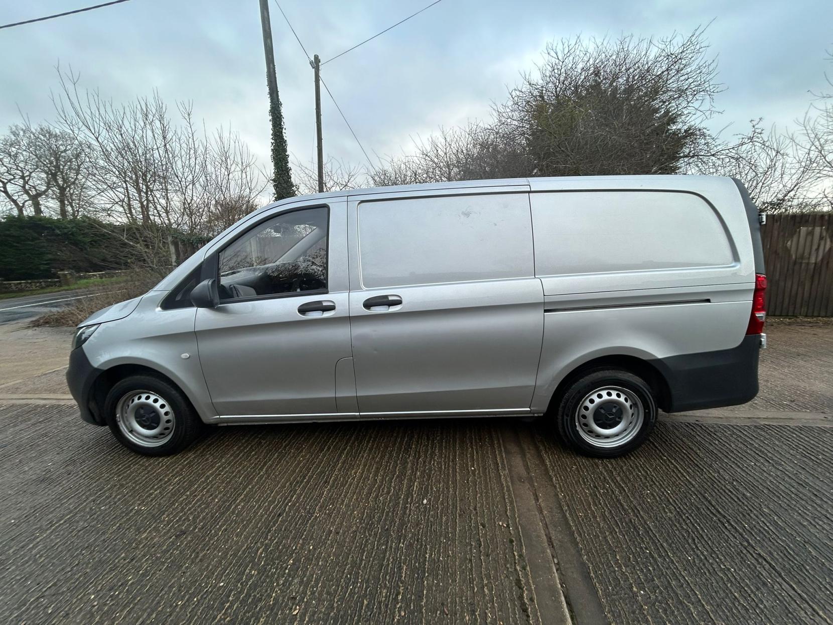 Mercedes-Benz Vito 2.1 114 CDI BlueTEC Panel Van 6dr Diesel Manual RWD L2 Euro 6 (136 ps)