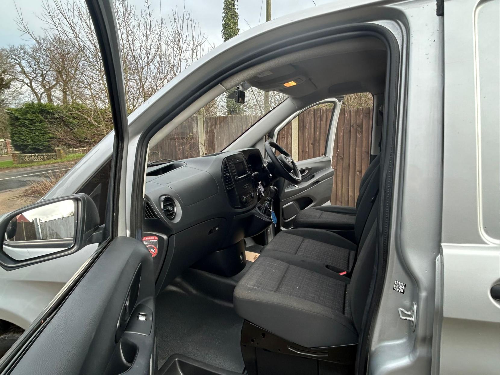 Mercedes-Benz Vito 2.1 114 CDI BlueTEC Panel Van 6dr Diesel Manual RWD L2 Euro 6 (136 ps)