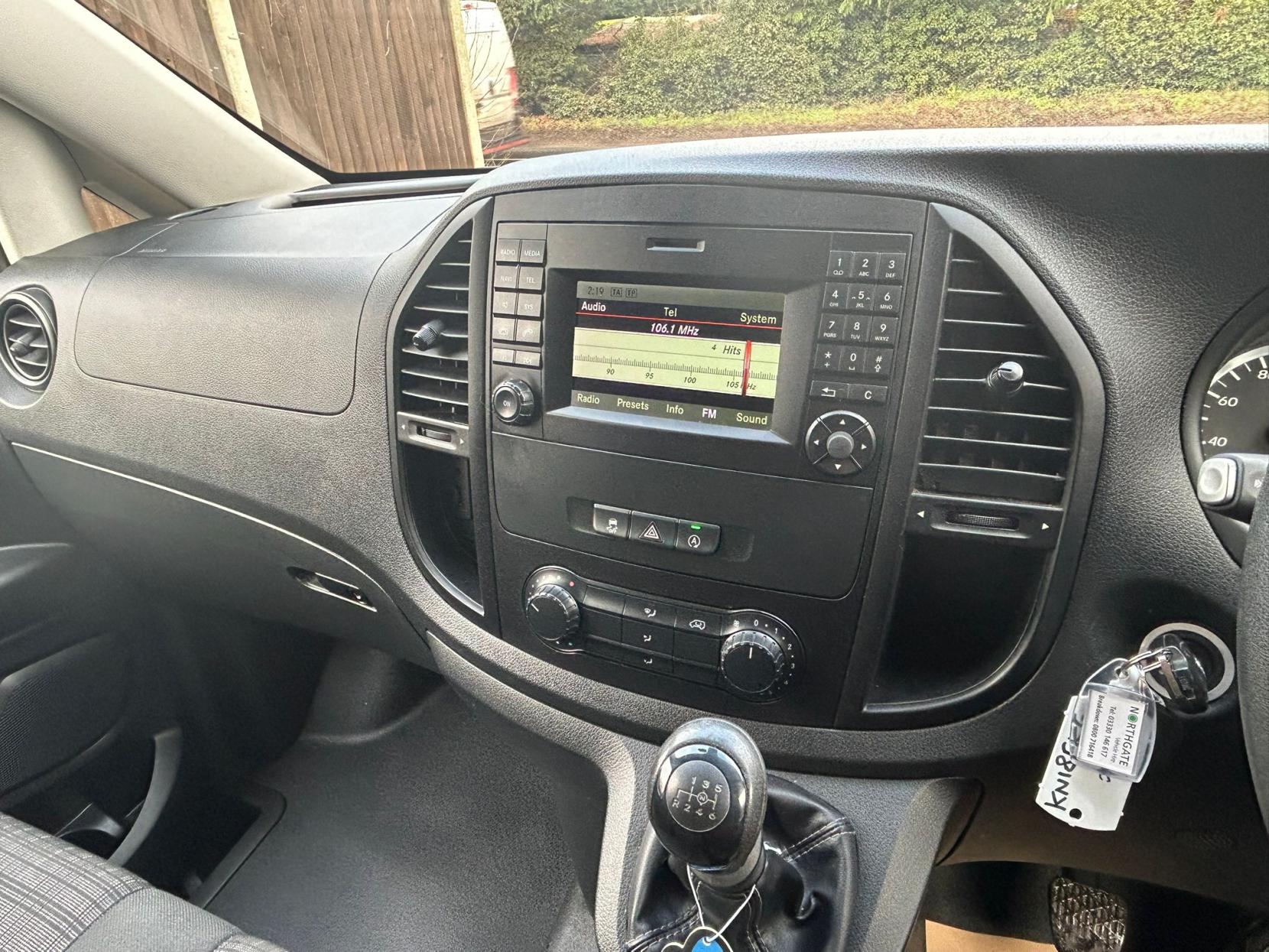 Mercedes-Benz Vito 2.1 114 CDI BlueTEC Panel Van 6dr Diesel Manual RWD L2 Euro 6 (136 ps)