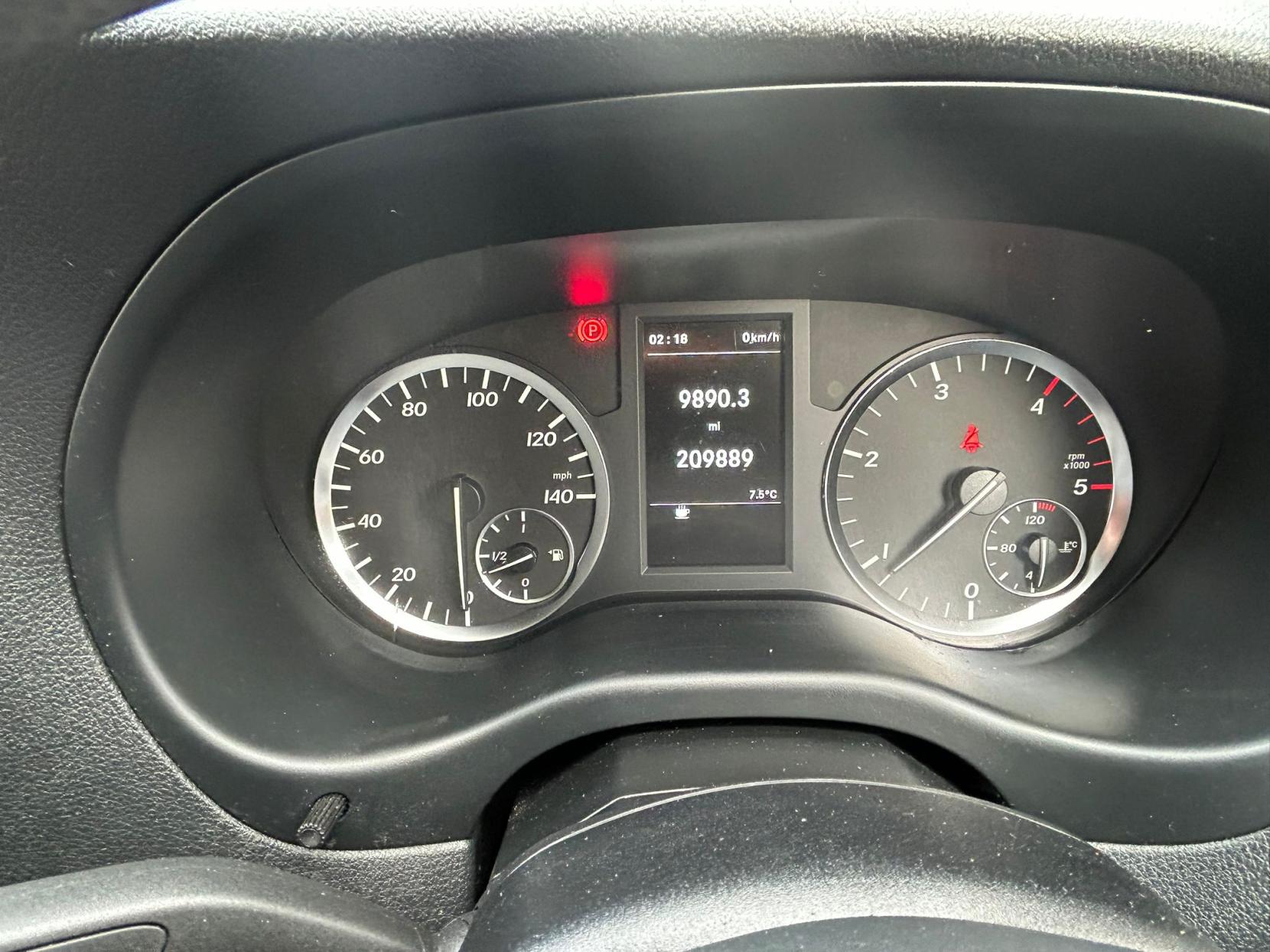 Mercedes-Benz Vito 2.1 114 CDI BlueTEC Panel Van 6dr Diesel Manual RWD L2 Euro 6 (136 ps)