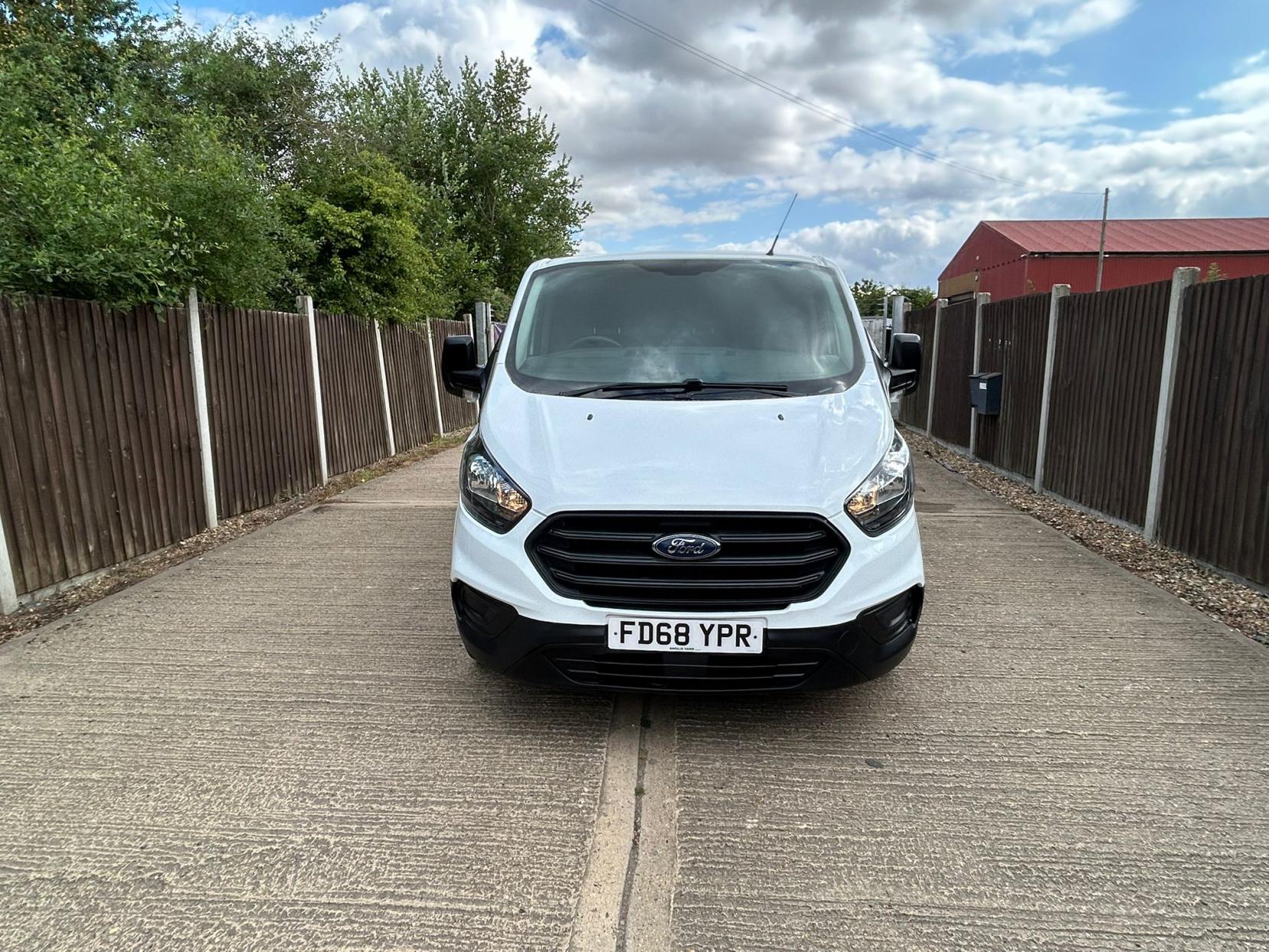 Ford Transit Custom 2.0 300 EcoBlue Panel Van 5dr Diesel Manual L1 H1 Euro 6 (105 ps)