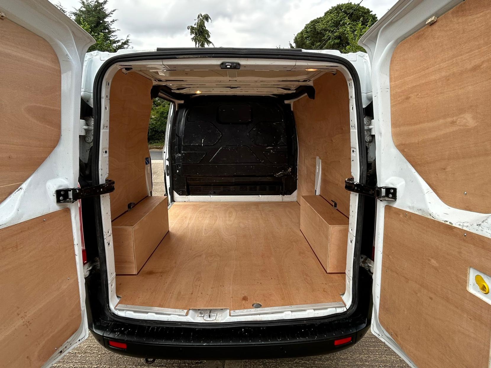 Ford Transit Custom 2.0 300 EcoBlue Panel Van 5dr Diesel Manual L1 H1 Euro 6 (105 ps)