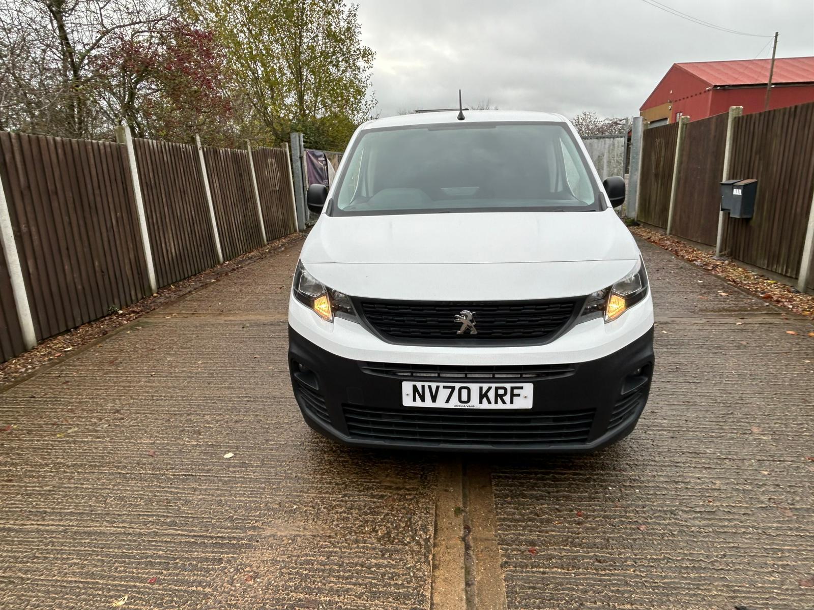 Peugeot Partner 1.5 BlueHDi 1000 Professional Standard Panel Van 5dr Diesel Manual SWB Euro 6 (s/s) (100 bhp)