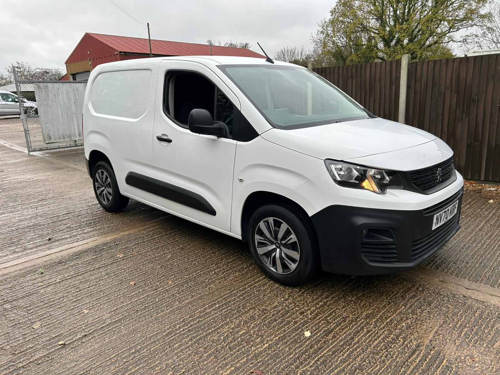 Peugeot Partner 1.5 BlueHDi 1000 Professional Standard Panel Van 5dr Diesel Manual SWB Euro 6 (s/s) (100 bhp)