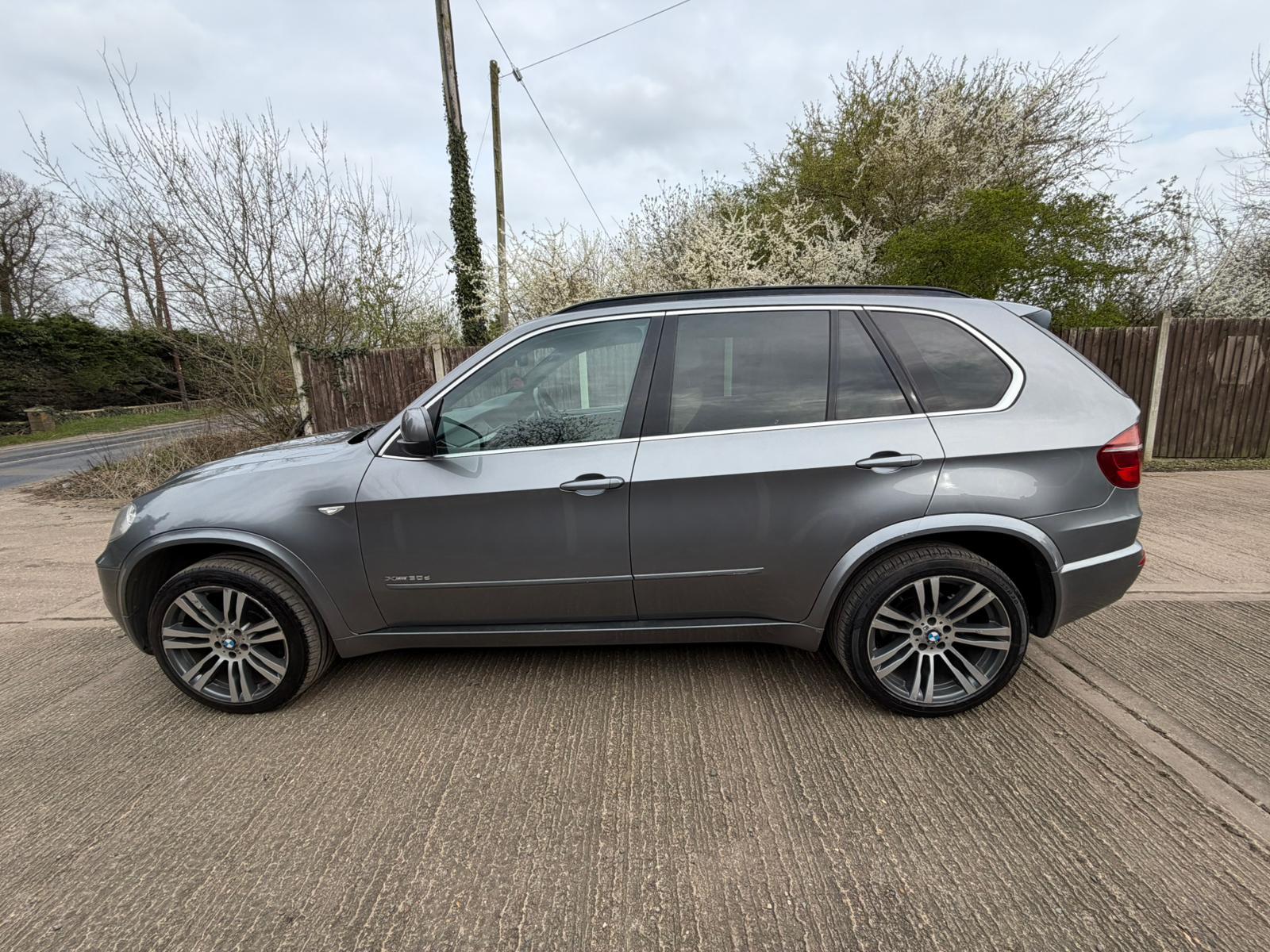 BMW X5 3.0 30d M Sport SUV 5dr Diesel Steptronic xDrive Euro 5 (245 ps)