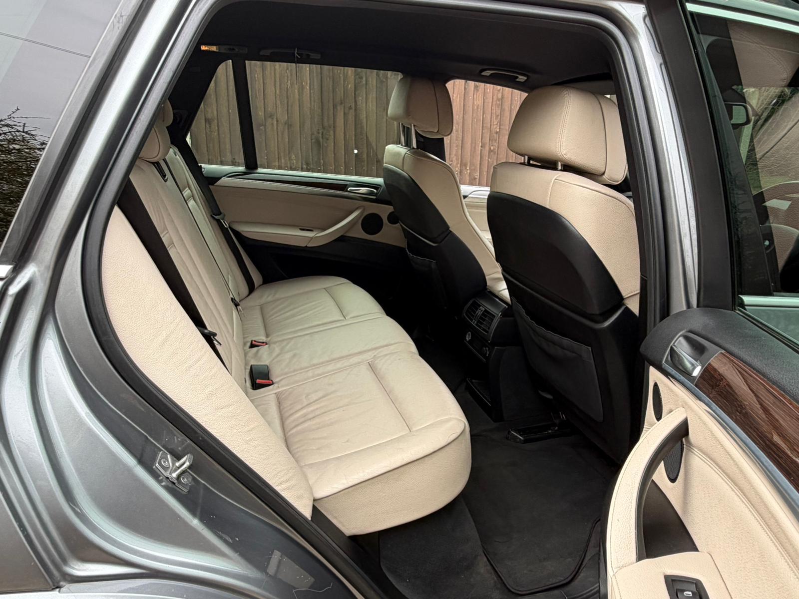 BMW X5 3.0 30d M Sport SUV 5dr Diesel Steptronic xDrive Euro 5 (245 ps)