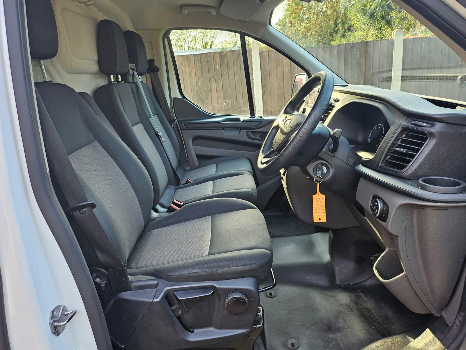 Ford Transit Custom 2.0 300 EcoBlue Leader Panel Van 5dr Diesel Manual L1 H1 Euro 6 (s/s) (105 ps)
