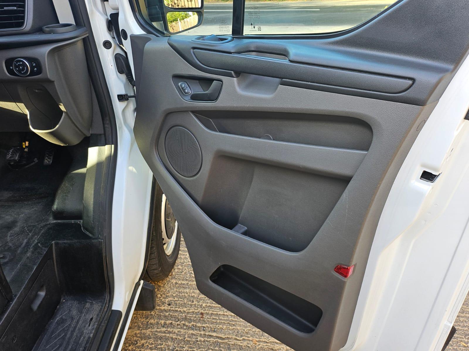 Ford Transit Custom 2.0 300 EcoBlue Leader Panel Van 5dr Diesel Manual L1 H1 Euro 6 (s/s) (105 ps)
