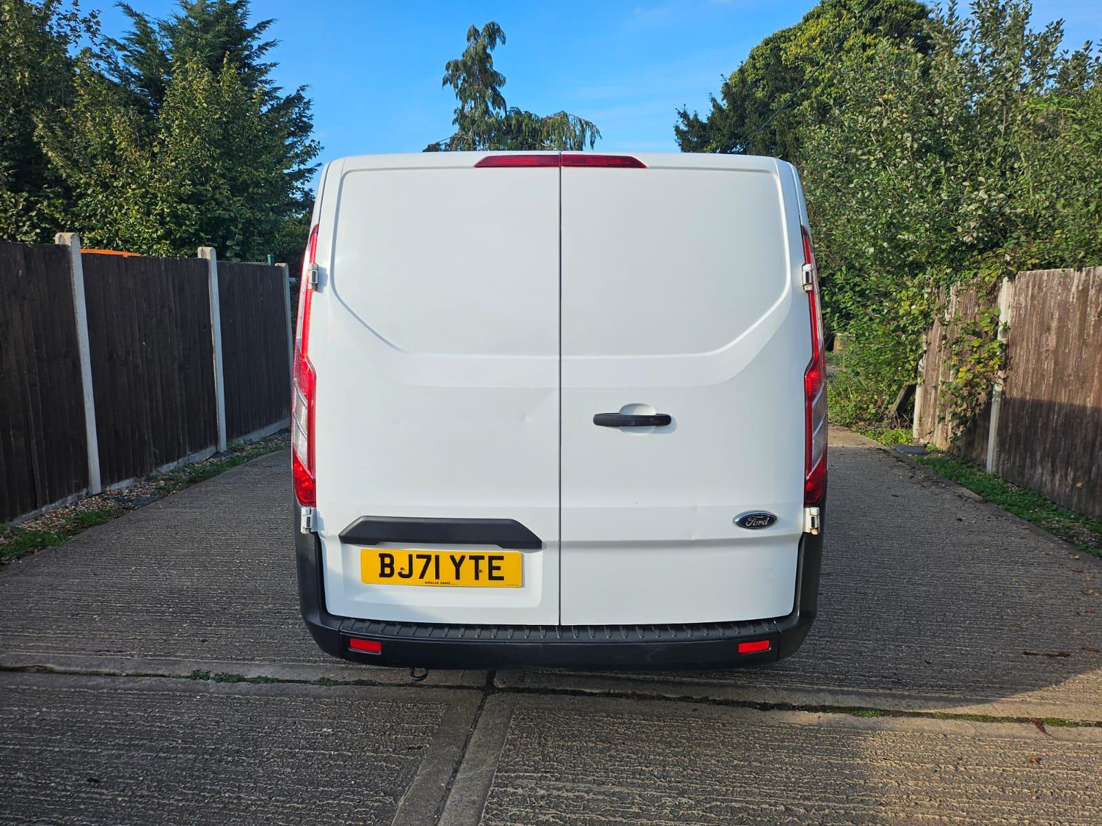 Ford Transit Custom 2.0 300 EcoBlue Leader Panel Van 5dr Diesel Manual L1 H1 Euro 6 (s/s) (105 ps)