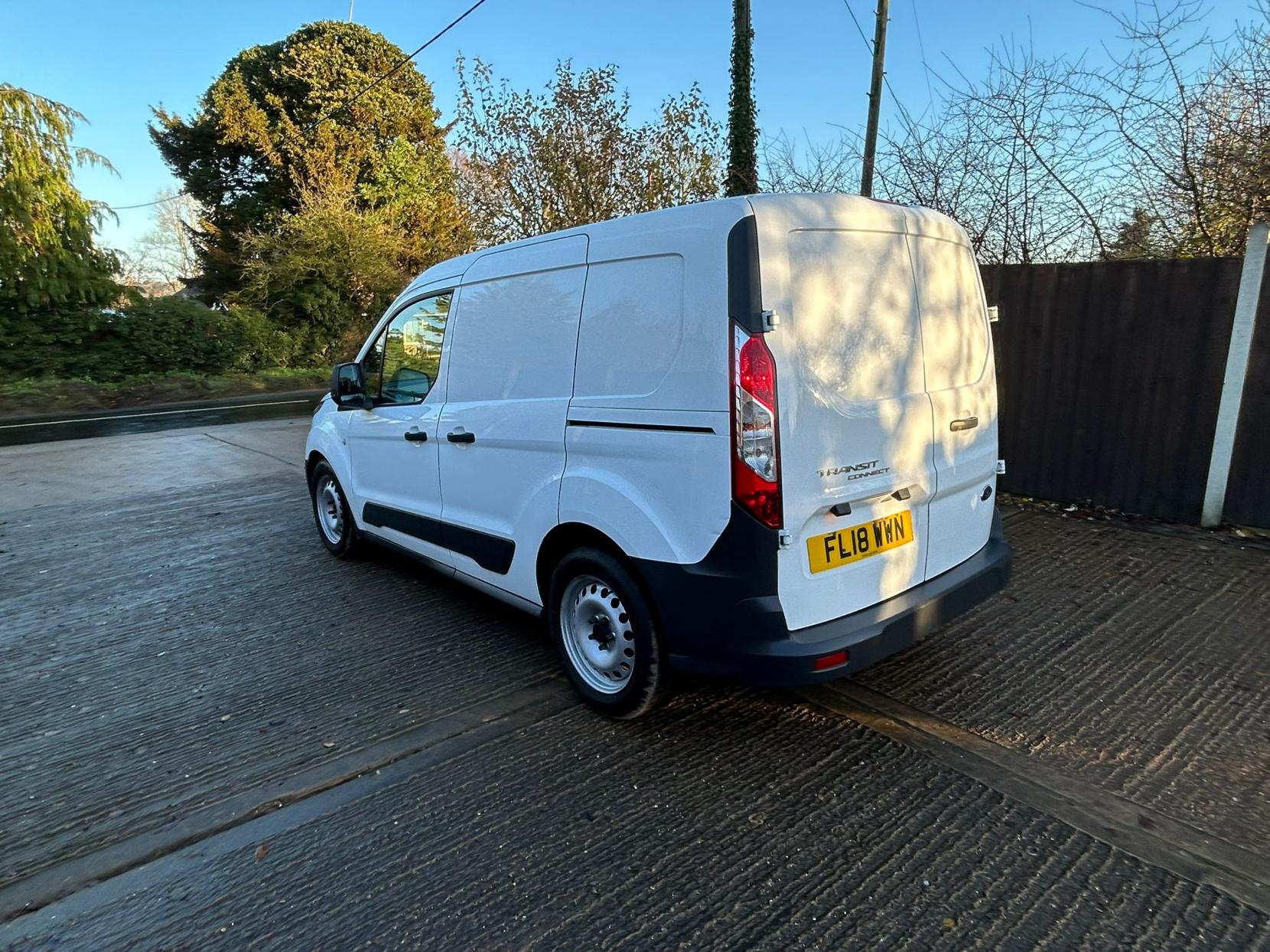 Ford Transit Connect 1.5 TDCi 200 Panel Van 5dr Diesel Manual L1 H1 (120 g/km, 74 bhp)