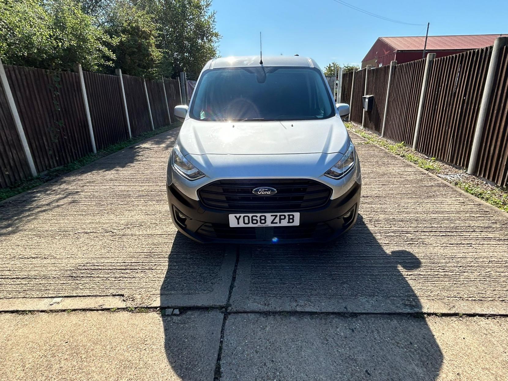 Ford Transit Connect 1.5 200 EcoBlue Limited Panel Van 5dr Diesel Manual L1 Euro 6 (s/s) (120 ps)
