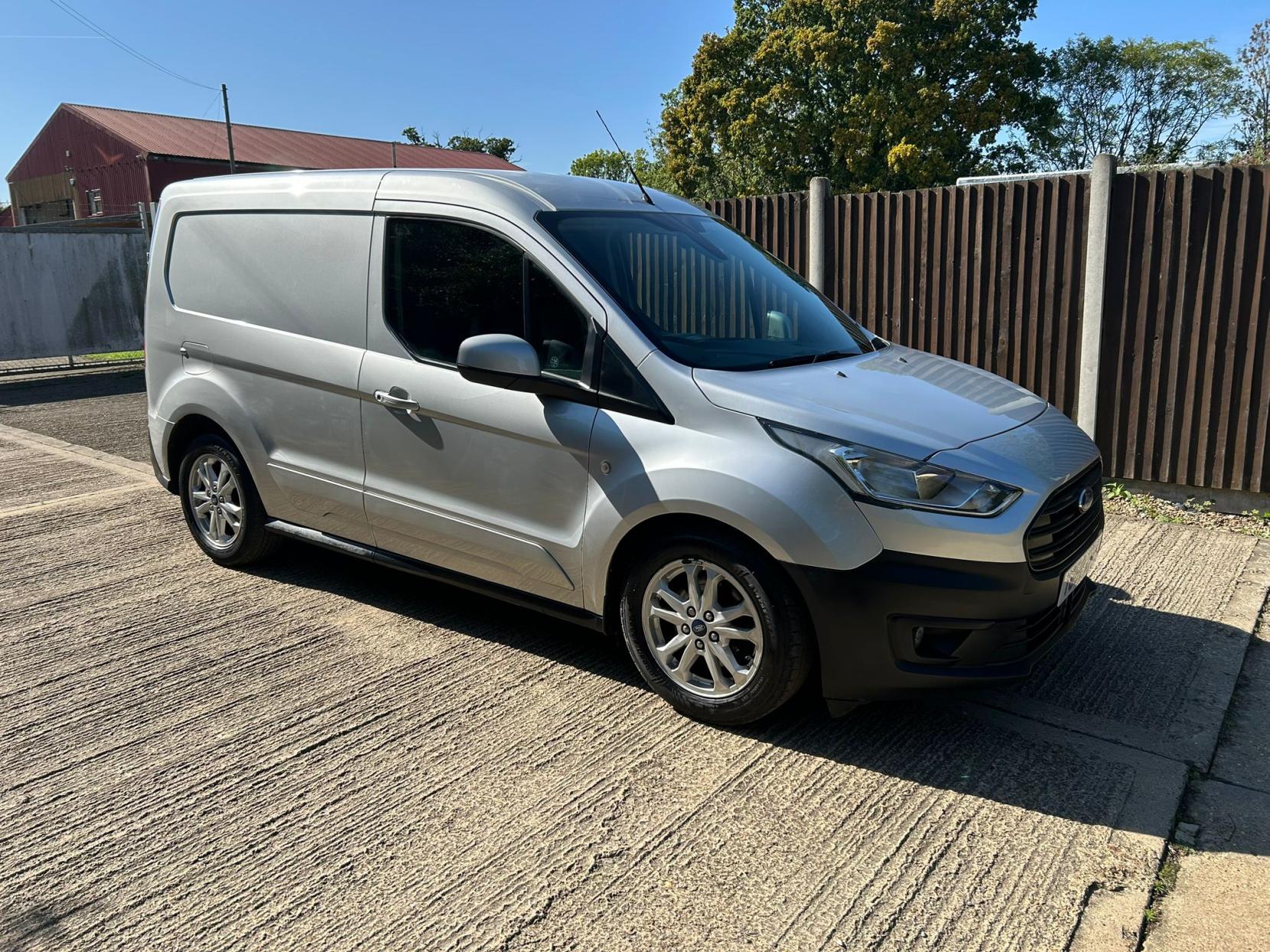 Ford Transit Connect 1.5 200 EcoBlue Limited Panel Van 5dr Diesel Manual L1 Euro 6 (s/s) (120 ps)