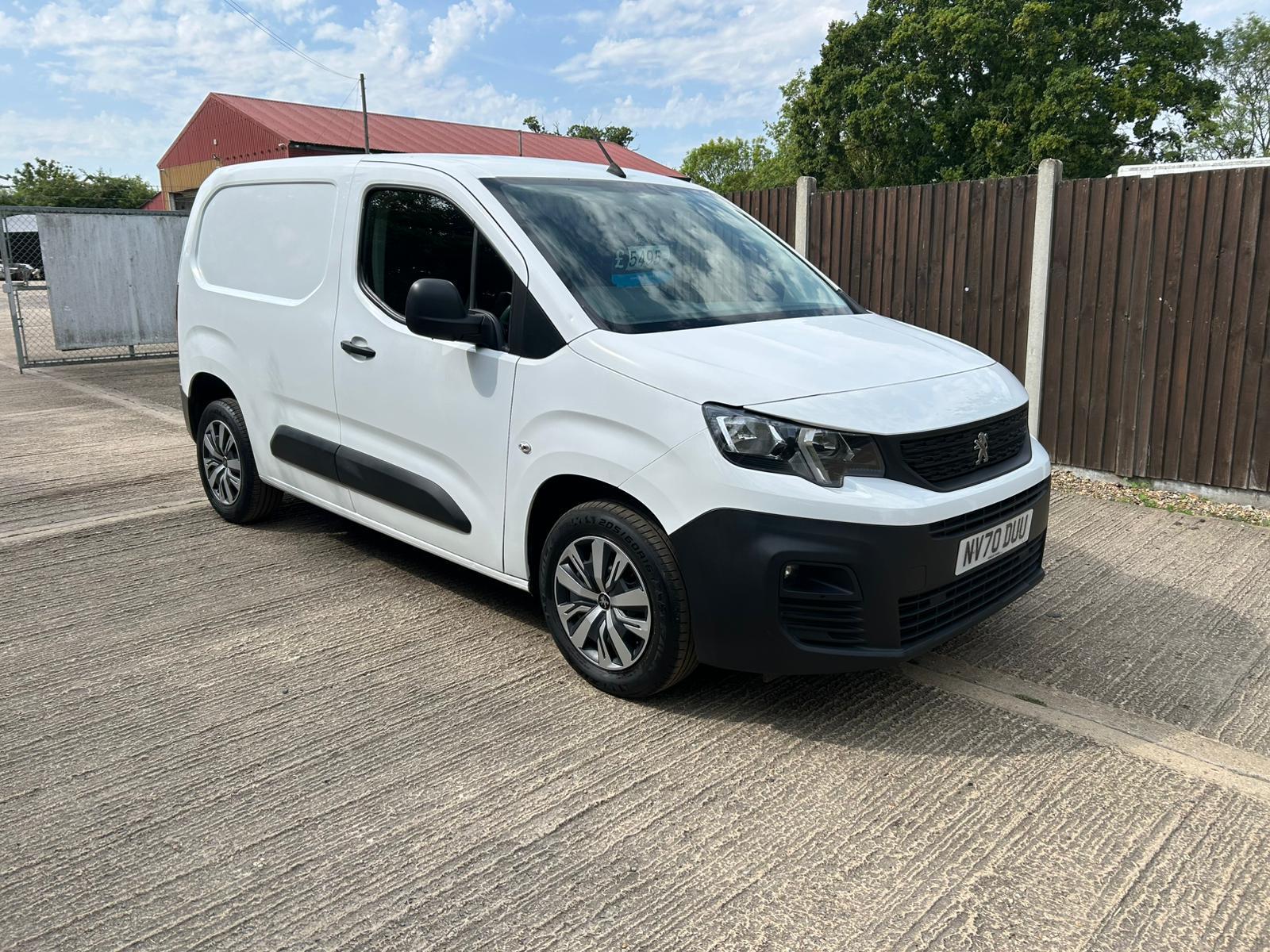 Peugeot Partner 1.5 BlueHDi 1000 Professional Standard Panel Van 5dr Diesel Manual SWB Euro 6 (s/s) (100 bhp)