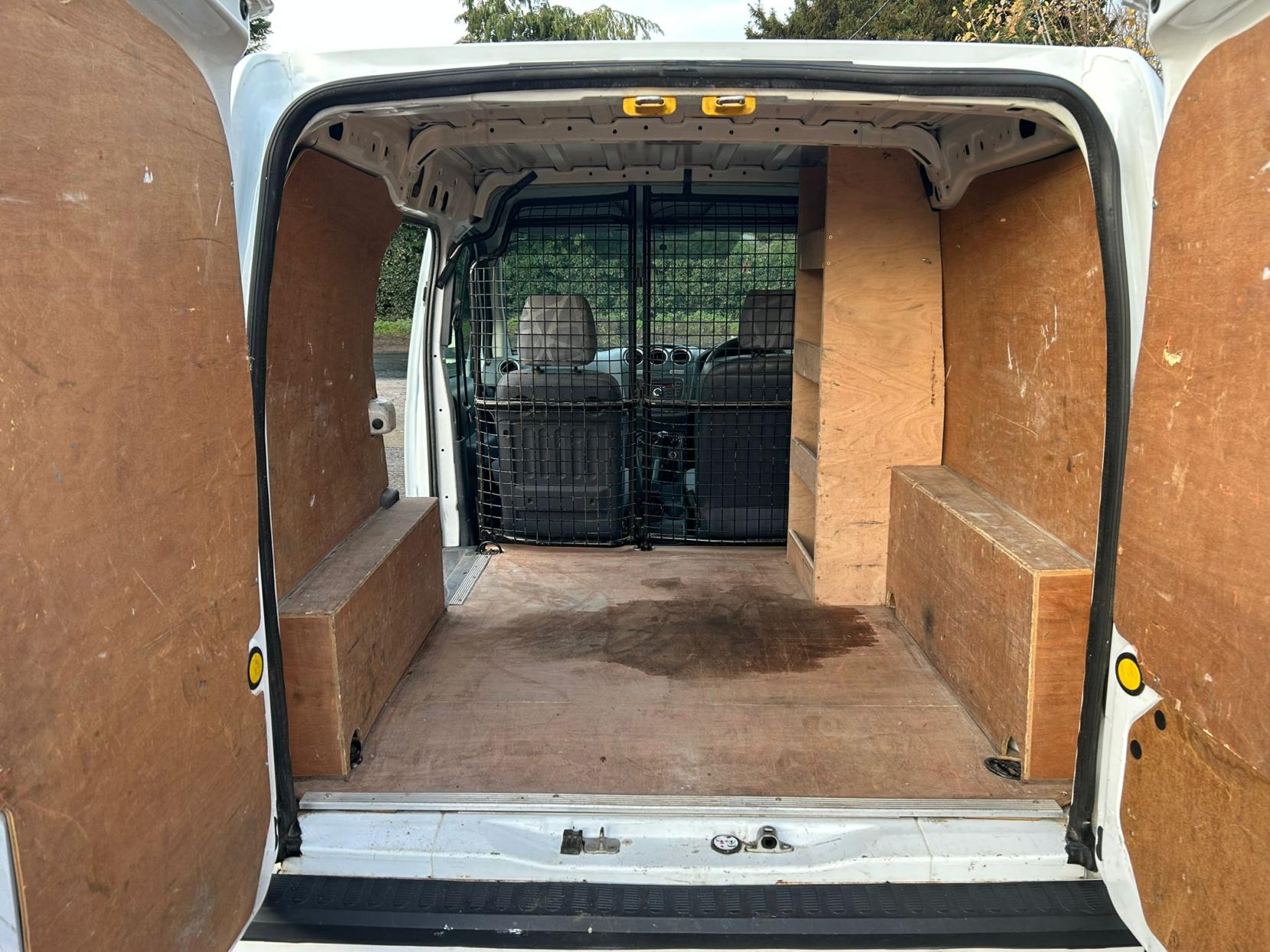 Ford Transit Connect 1.8 TDCi T200 Panel Van 4dr Diesel Manual L1 H1 DPF (159 g/km, 74 bhp)