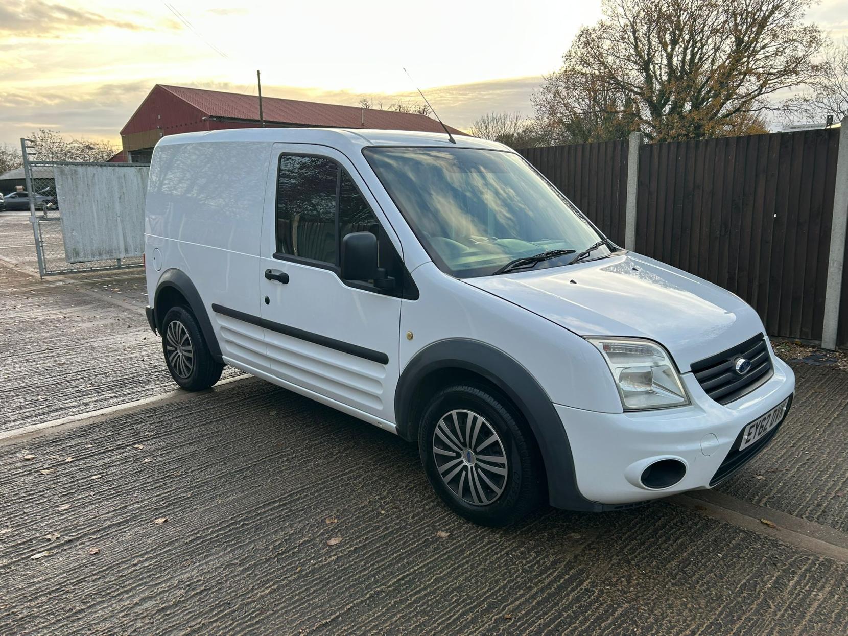 Ford Transit Connect 1.8 TDCi T200 Panel Van 4dr Diesel Manual L1 H1 DPF (159 g/km, 74 bhp)