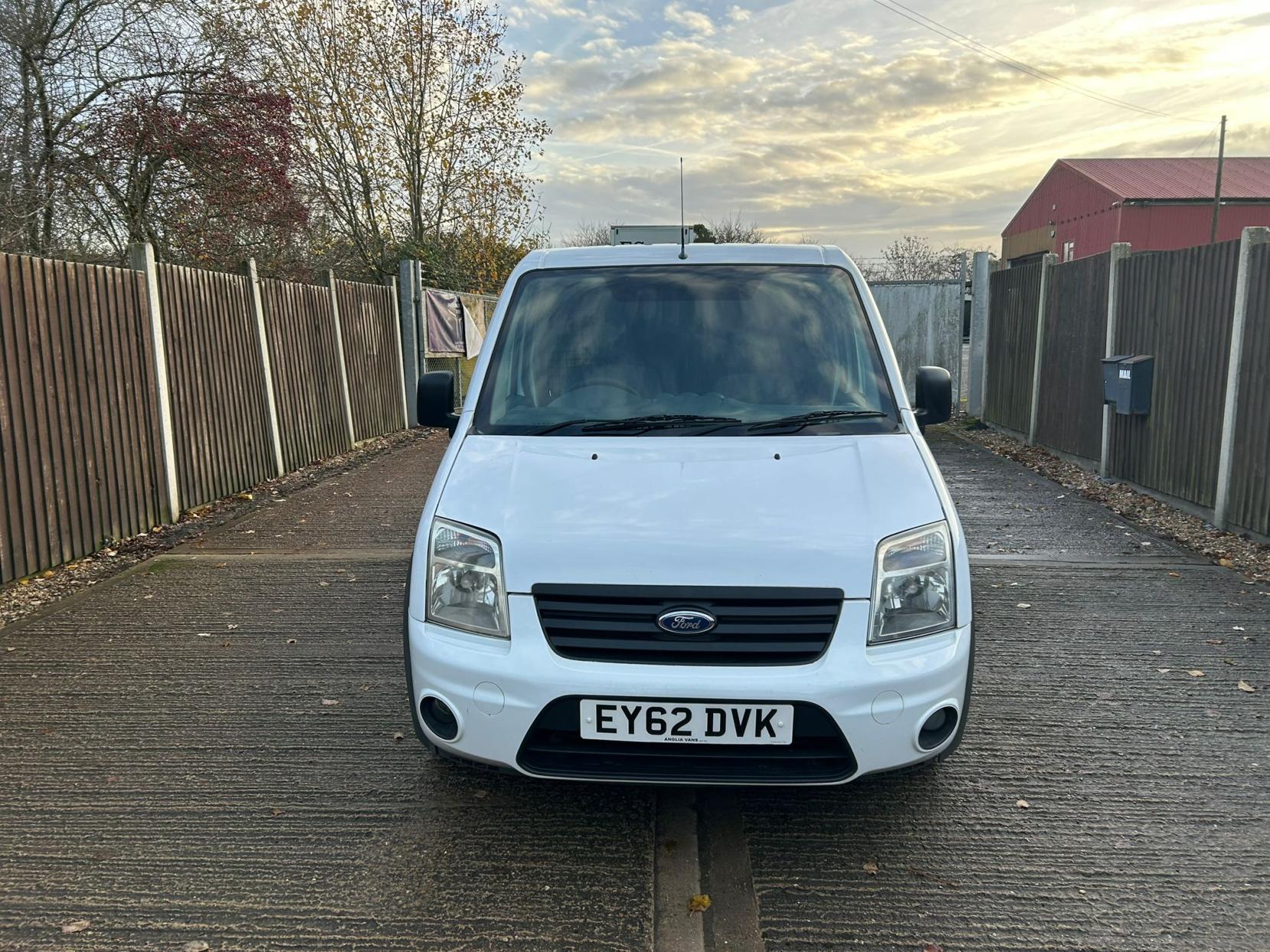 Ford Transit Connect 1.8 TDCi T200 Panel Van 4dr Diesel Manual L1 H1 DPF (159 g/km, 74 bhp)