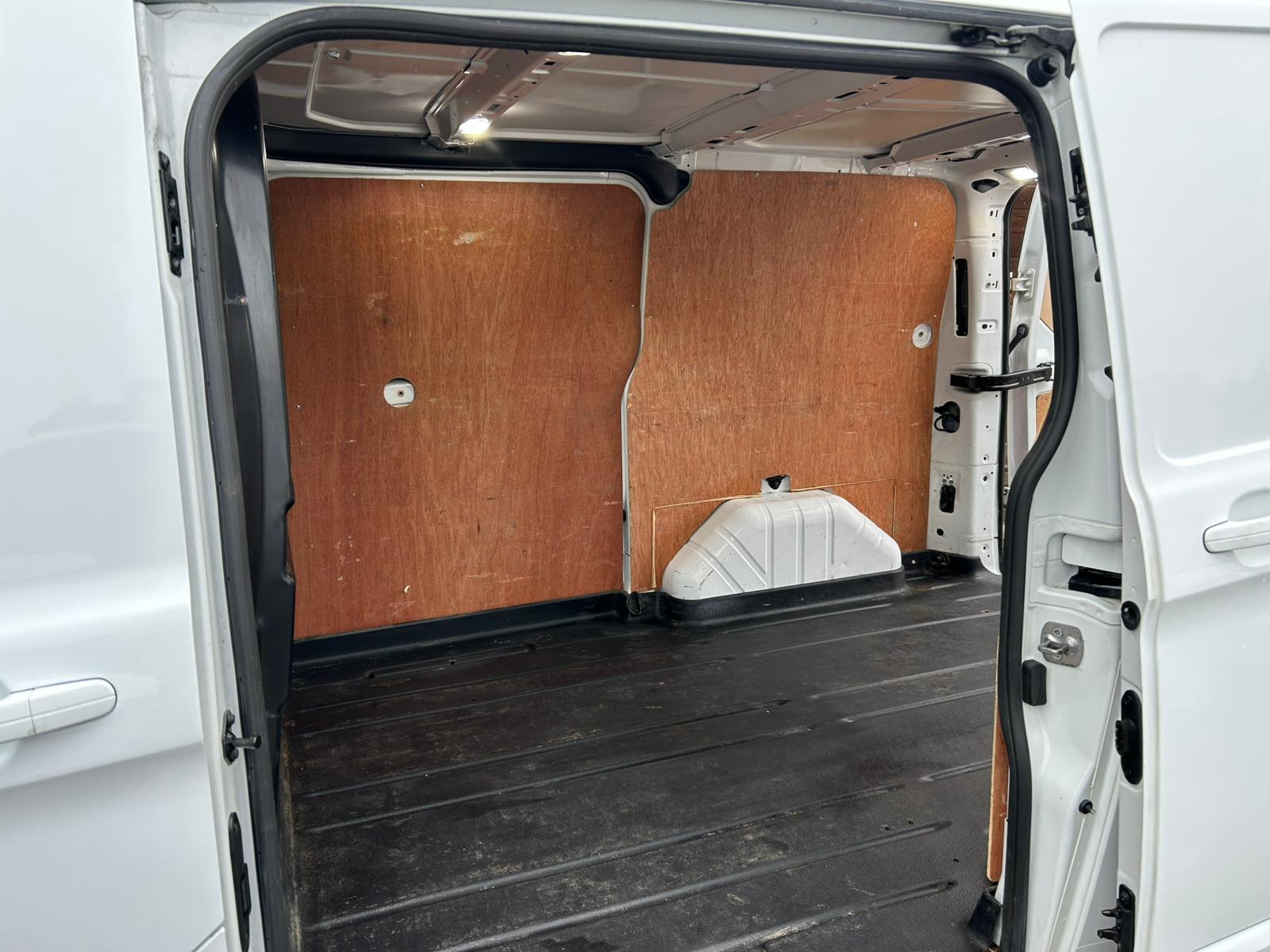 Ford Transit Custom 2.0 300 EcoBlue Limited Panel Van 5dr Diesel Manual L1 H1 Euro 6 (s/s) (130 ps)