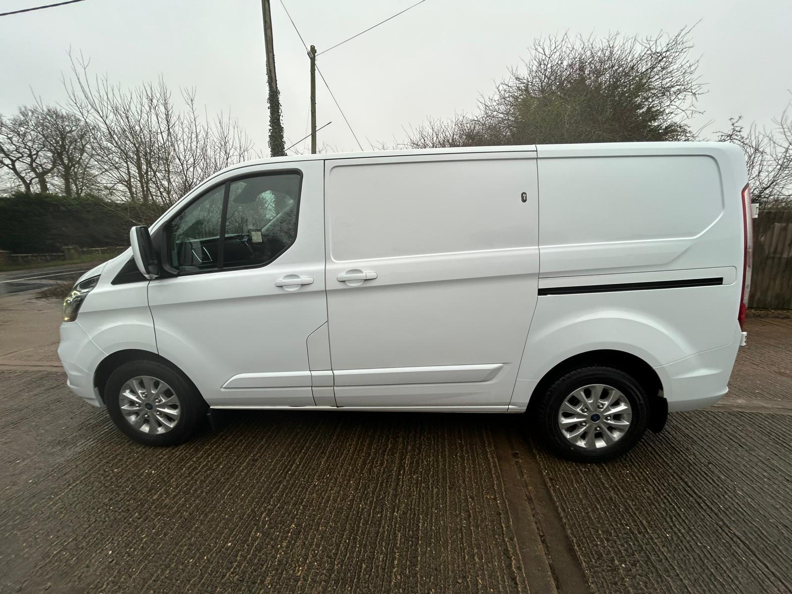 Ford Transit Custom 2.0 300 EcoBlue Limited Panel Van 5dr Diesel Manual L1 H1 Euro 6 (s/s) (130 ps)