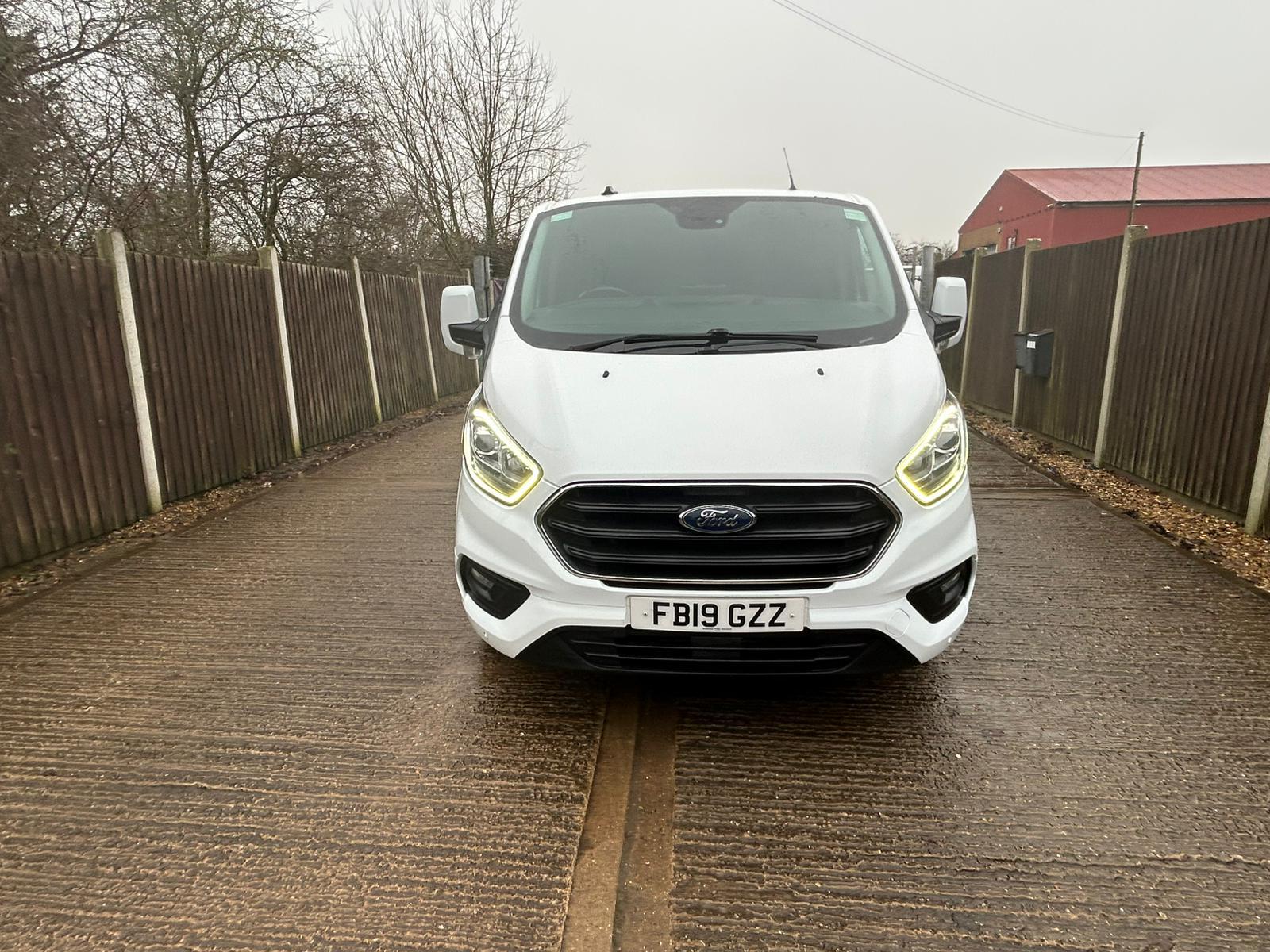 Ford Transit Custom 2.0 300 EcoBlue Limited Panel Van 5dr Diesel Manual L1 H1 Euro 6 (s/s) (130 ps)