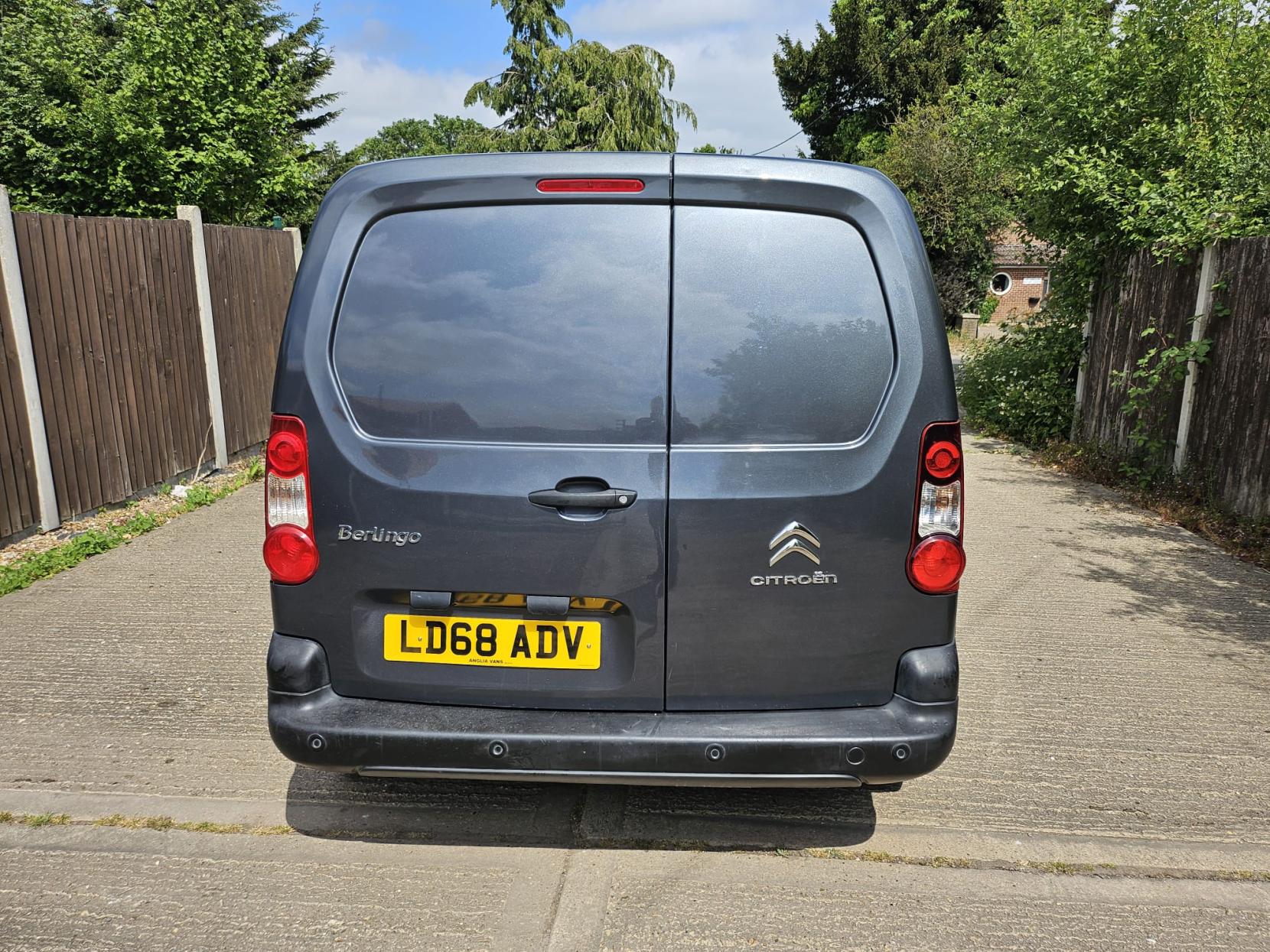 Citroen Berlingo 1.6 BlueHDi 625 Enterprise Panel Van 5dr Diesel Manual L1 (112 g/km, 75 bhp)