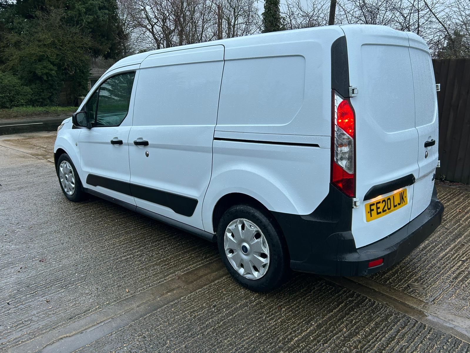 Ford Transit Connect 1.5 210 EcoBlue Leader Panel Van 5dr Diesel Manual L2 Euro 6 (s/s) (75 ps)