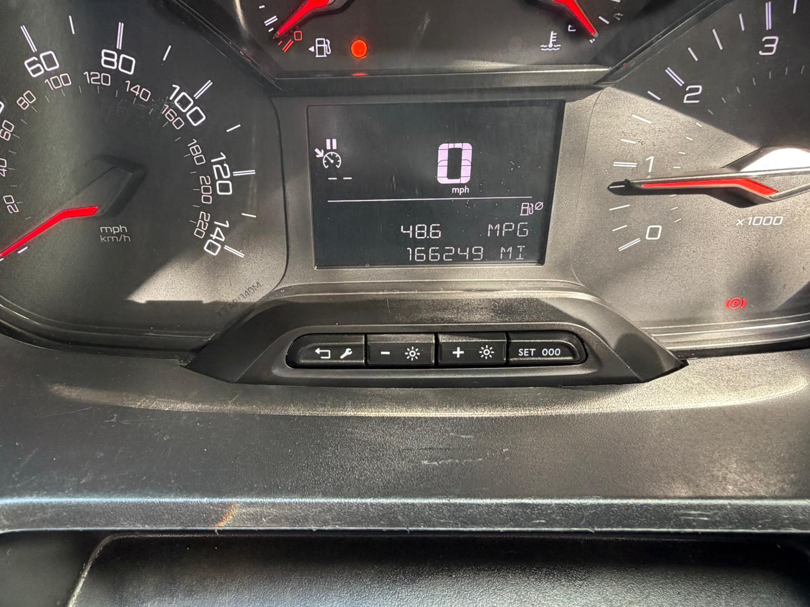 Peugeot Partner 1.5 BlueHDi 950 Professional Long Panel Van 6dr Diesel Manual LWB Euro 6 (s/s) (100 bhp)