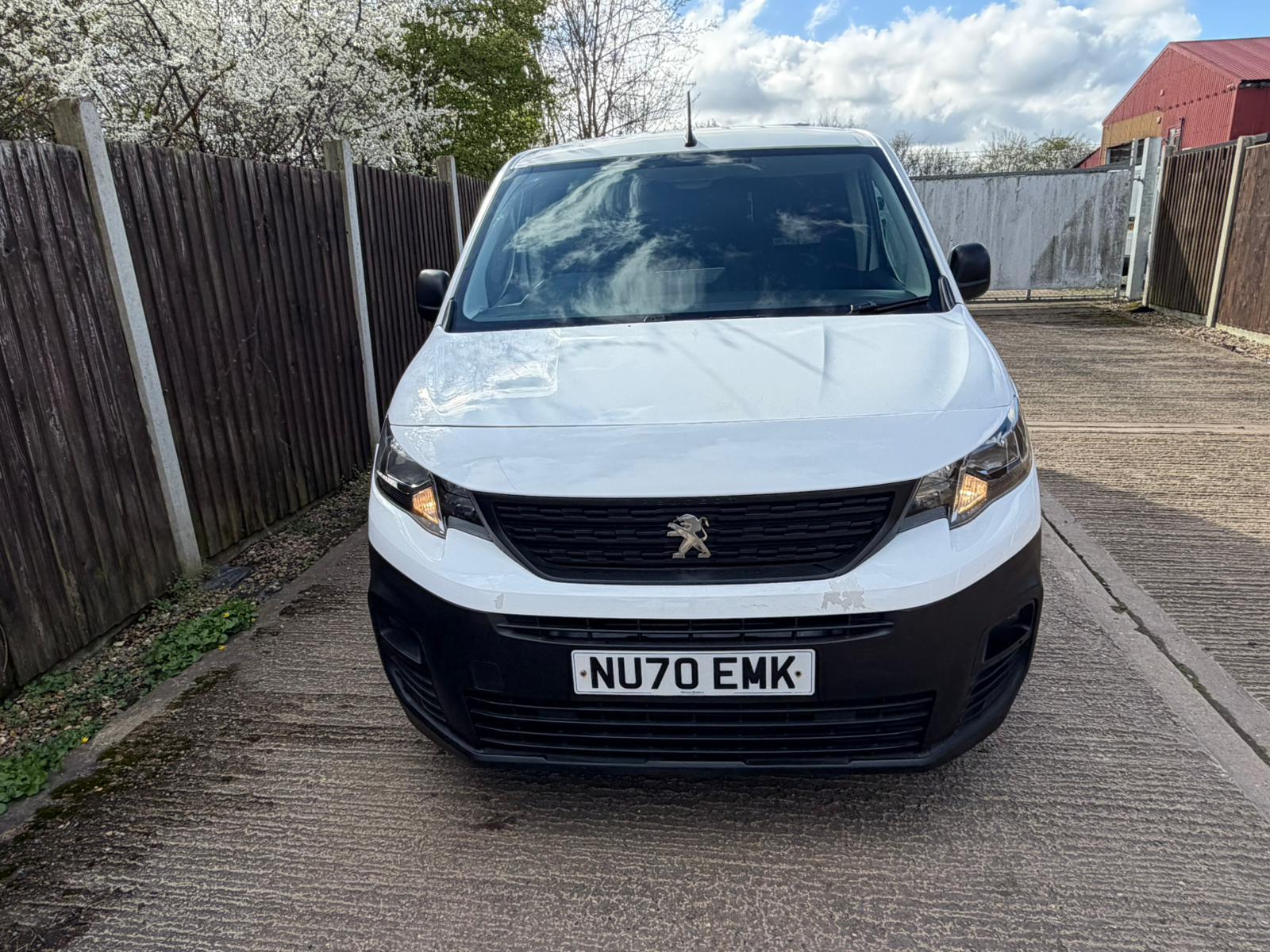 Peugeot Partner 1.5 BlueHDi 950 Professional Long Panel Van 6dr Diesel Manual LWB Euro 6 (s/s) (100 bhp)