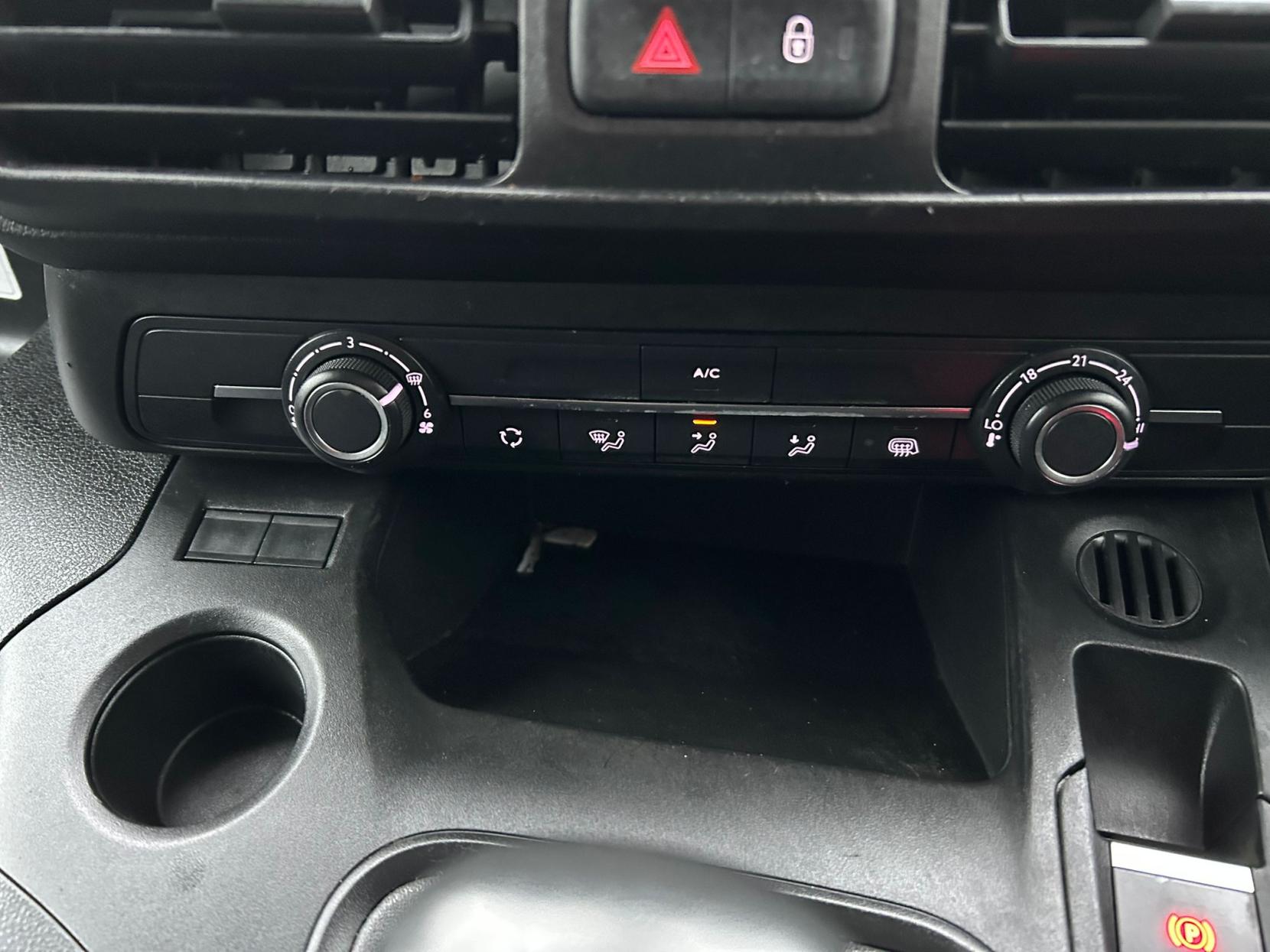 Citroen Berlingo 1.5 BlueHDi 850 Enterprise XL Pro Crew Van Double Cab 6dr Diesel Manual LWB Euro 6 (s/s) (100 ps)