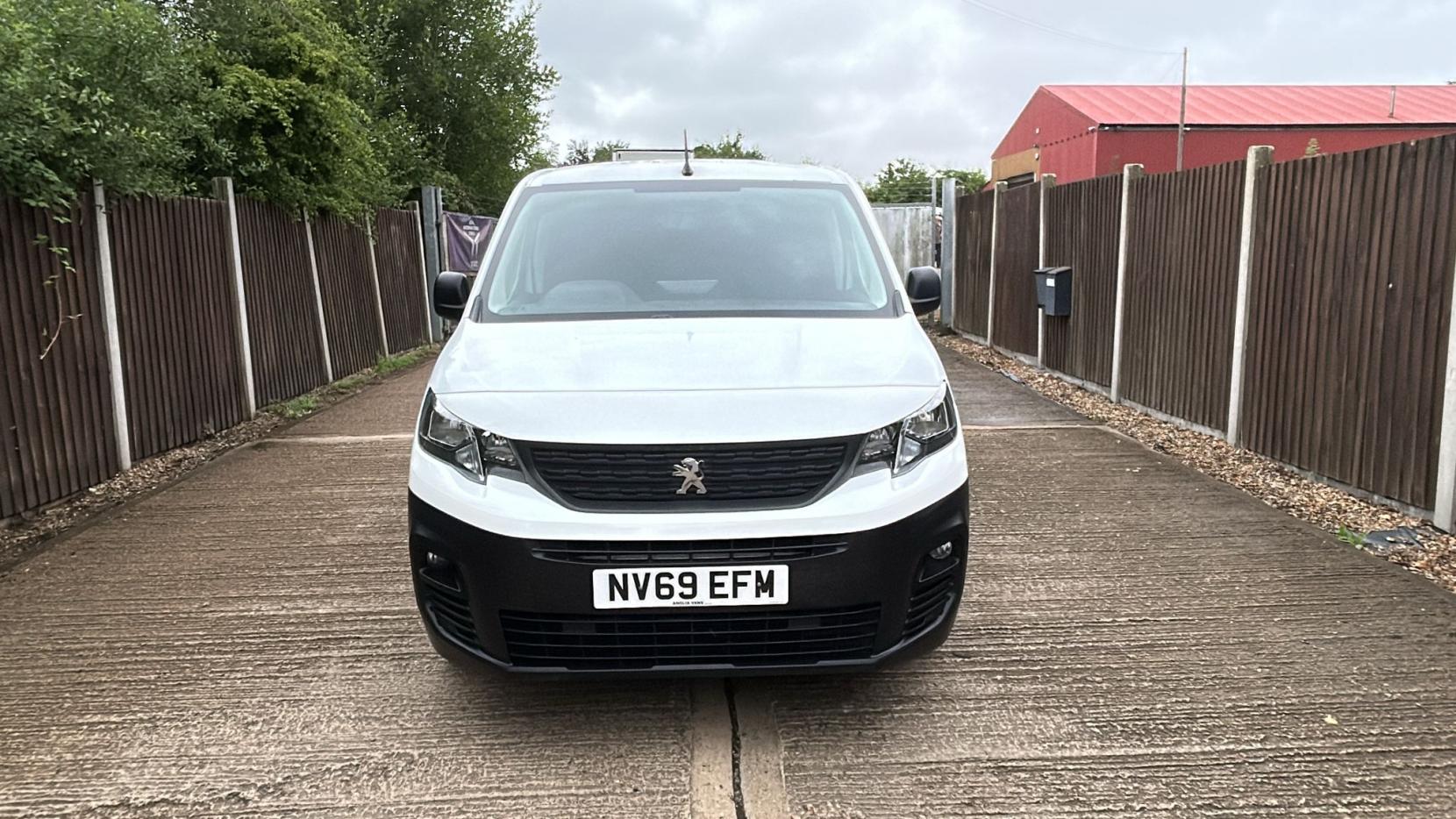 Peugeot Partner 1.5 BlueHDi 1000 Professional Standard Panel Van 5dr Diesel Manual SWB Euro 6 (s/s) (100 bhp)