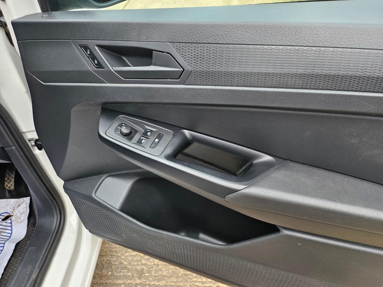 Volkswagen Caddy 2.0 TDI C20 Commerce Panel Van 5dr Diesel Manual SWB Euro 6 (s/s) (102 ps)