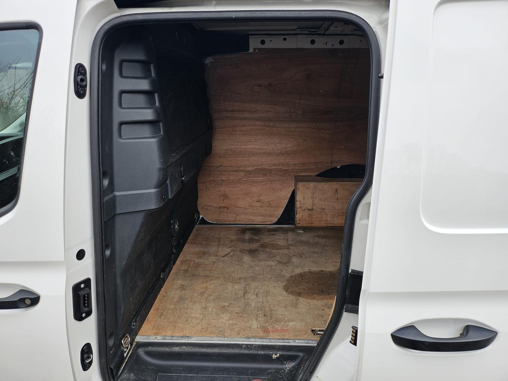 Volkswagen Caddy 2.0 TDI C20 Commerce Panel Van 5dr Diesel Manual SWB Euro 6 (s/s) (102 ps)