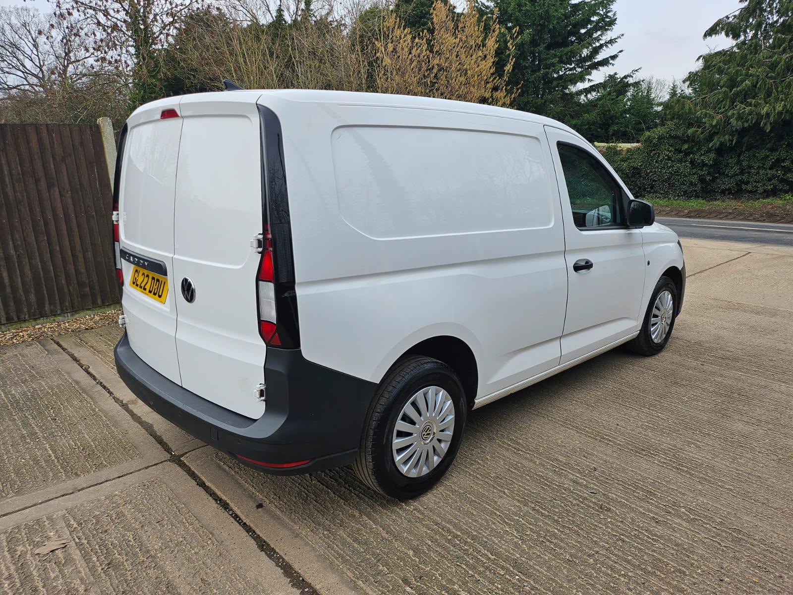 Volkswagen Caddy 2.0 TDI C20 Commerce Panel Van 5dr Diesel Manual SWB Euro 6 (s/s) (102 ps)