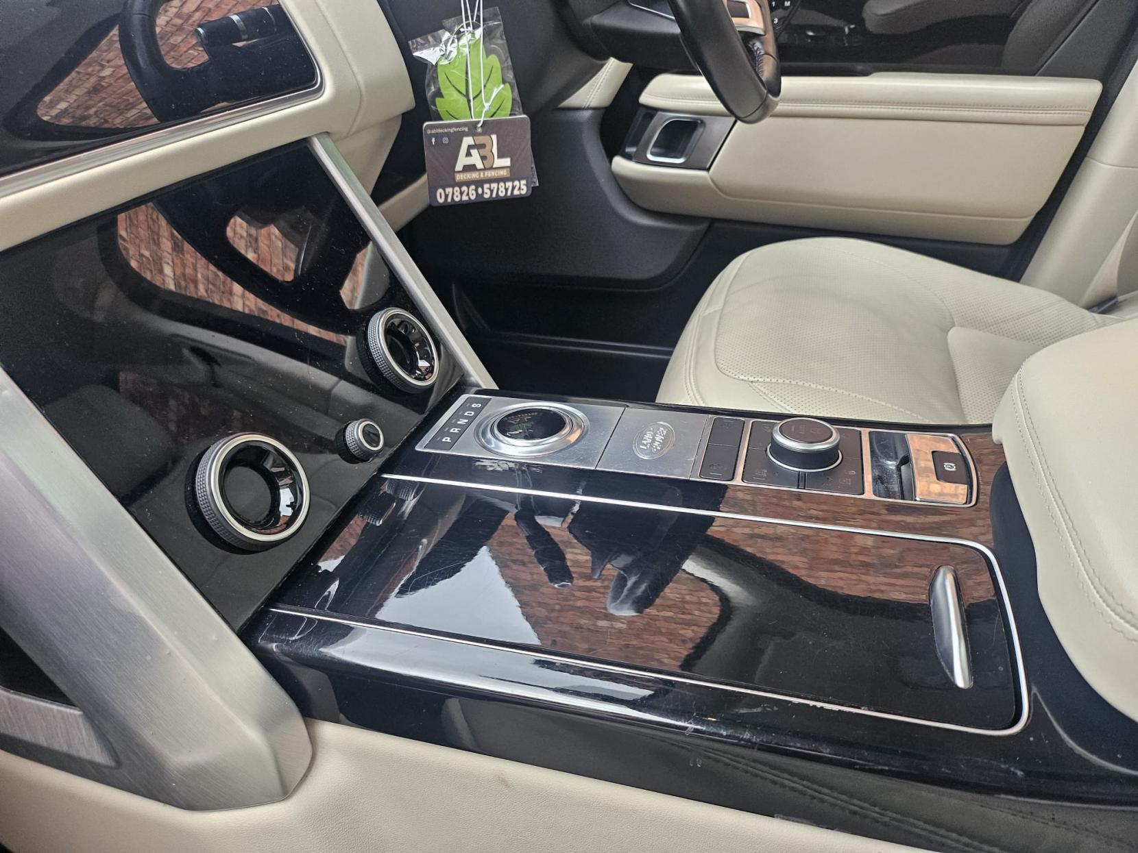 Land Rover Range Rover 3.0 D300 MHEV Westminster Black SUV 5dr Diesel Auto 4WD Euro 6 (s/s) (300 ps)