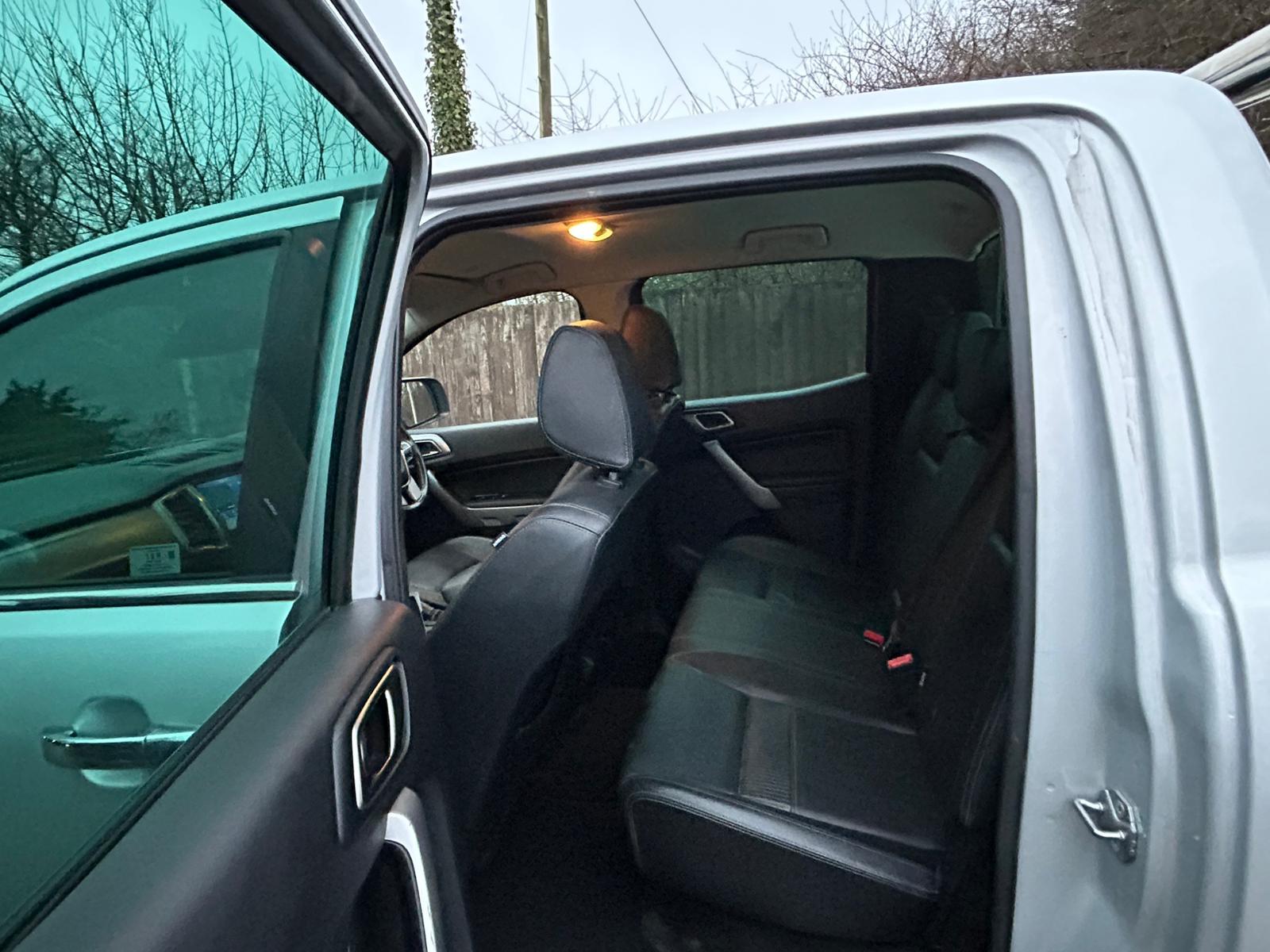 Ford Ranger 2.0 EcoBlue Limited Pickup Double Cab 4dr Diesel Manual 4WD Euro 6 (s/s) (170 ps)