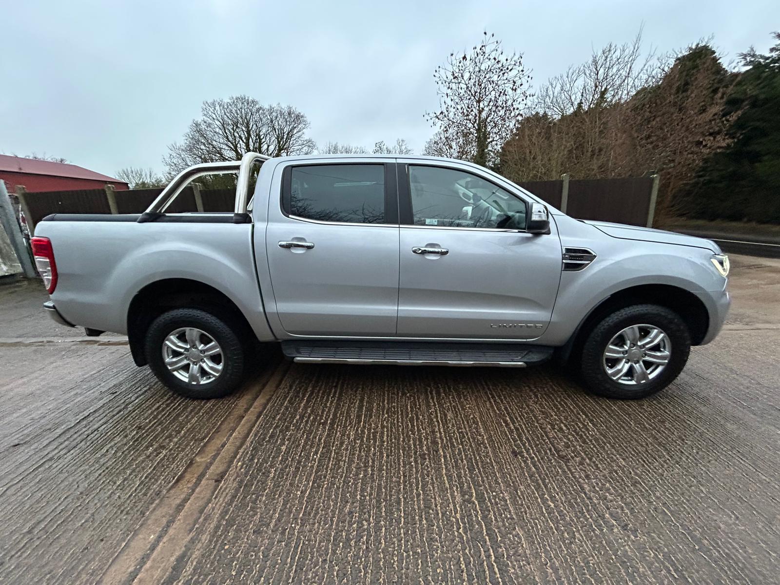 Ford Ranger 2.0 EcoBlue Limited Pickup Double Cab 4dr Diesel Manual 4WD Euro 6 (s/s) (170 ps)