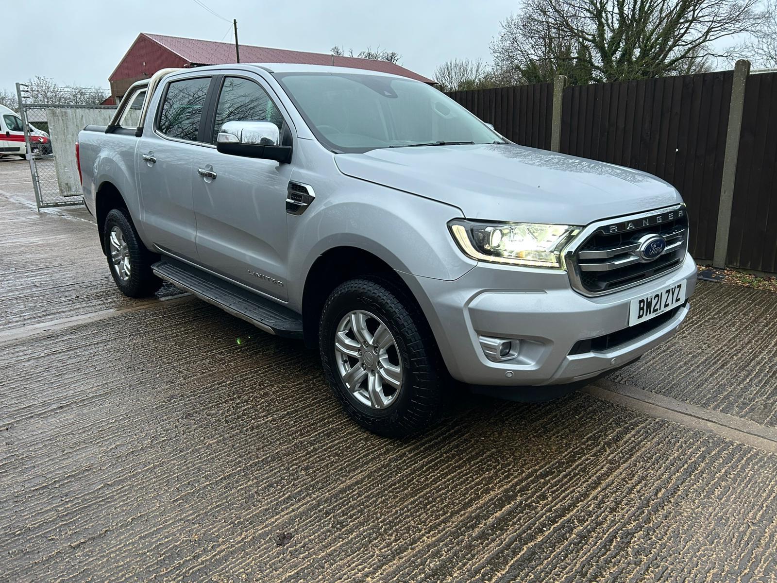 Ford Ranger 2.0 EcoBlue Limited Pickup Double Cab 4dr Diesel Manual 4WD Euro 6 (s/s) (170 ps)