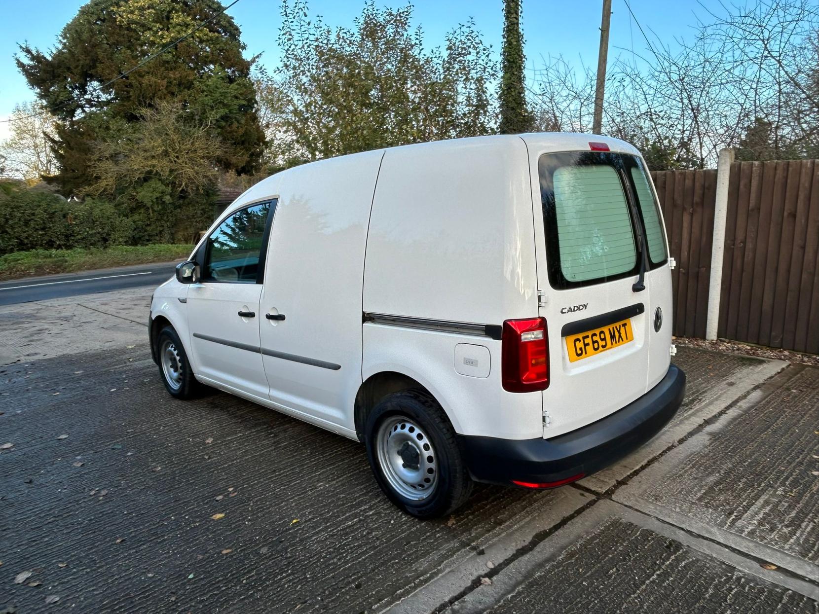 Volkswagen Caddy 2.0 TDI C20 Startline Panel Van 5dr Diesel Manual SWB Euro 6 (s/s) (102 ps)