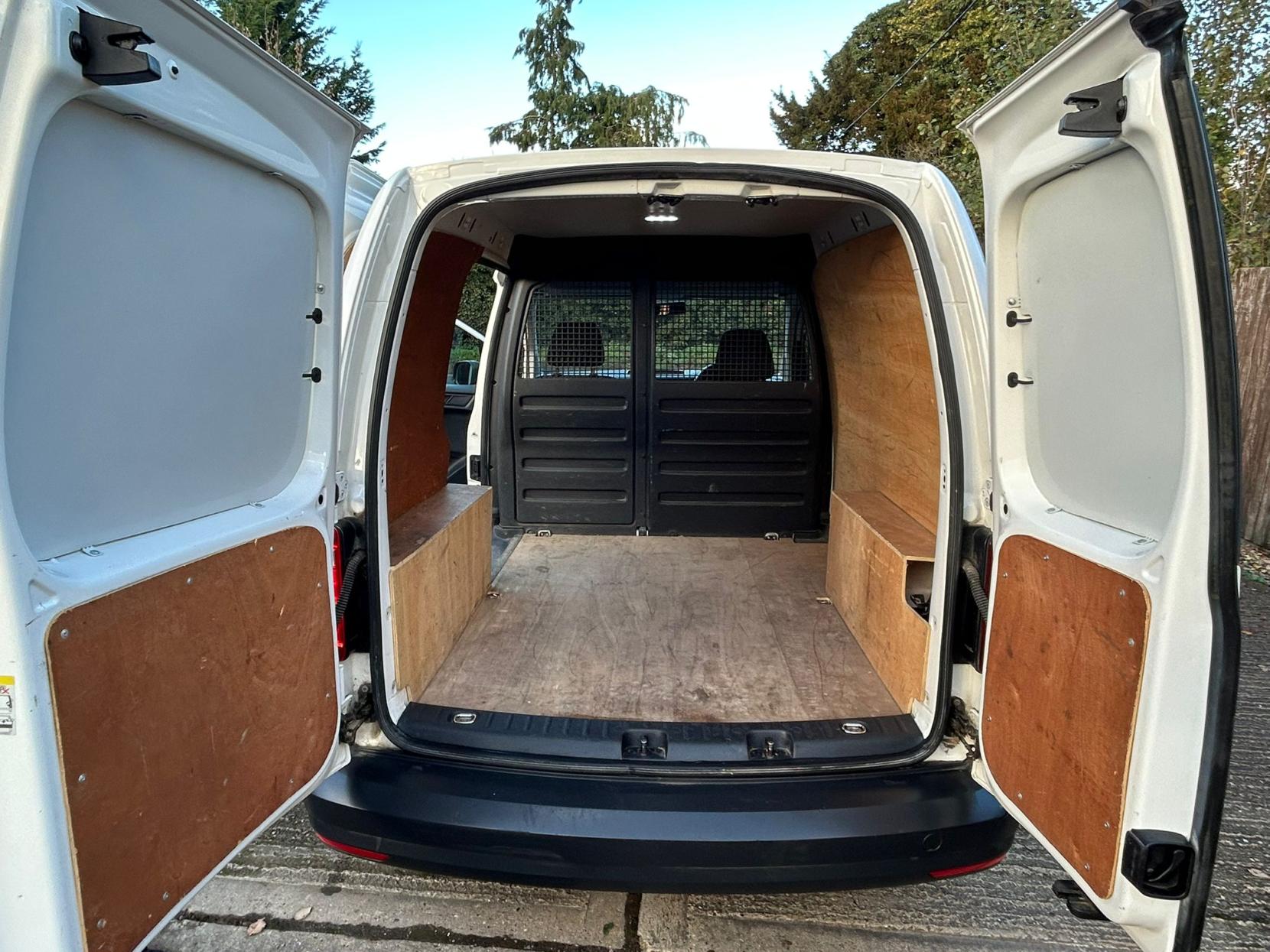 Volkswagen Caddy 2.0 TDI C20 Startline Panel Van 5dr Diesel Manual SWB Euro 6 (s/s) (102 ps)