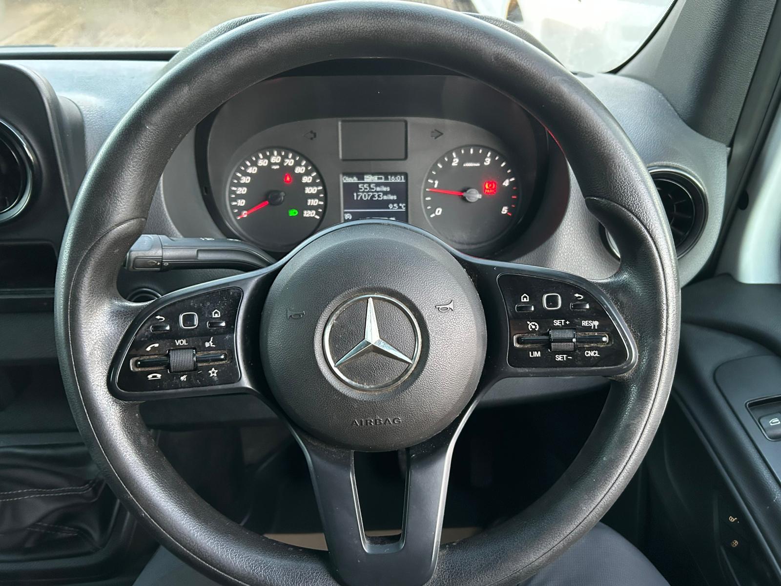 Mercedes-Benz Sprinter 2.1 316 CDI Progressive Chassis Cab 2dr Diesel Manual RWD L3 Euro 6 (s/s) (163 ps)