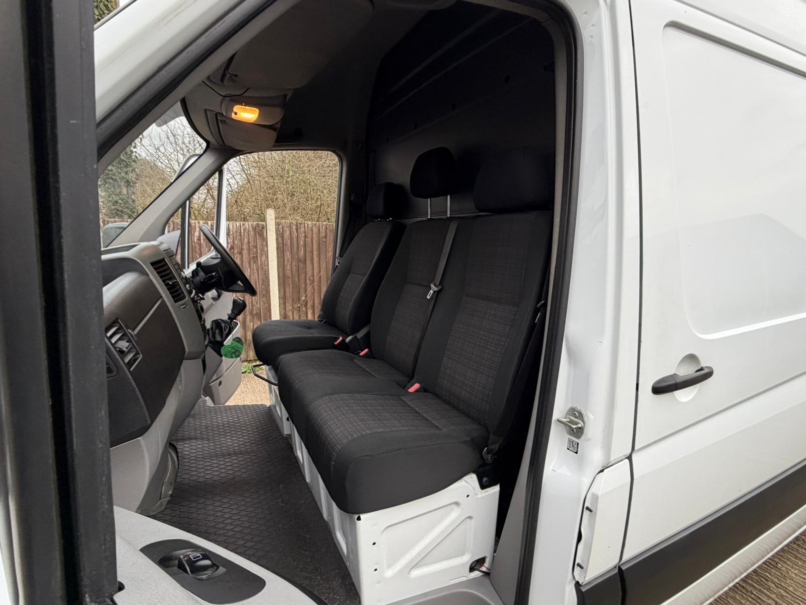 Mercedes-Benz Sprinter 2.1 314 CDi Panel Van 5dr Diesel Manual RWD L3 H3 (218 g/km, 140 bhp)