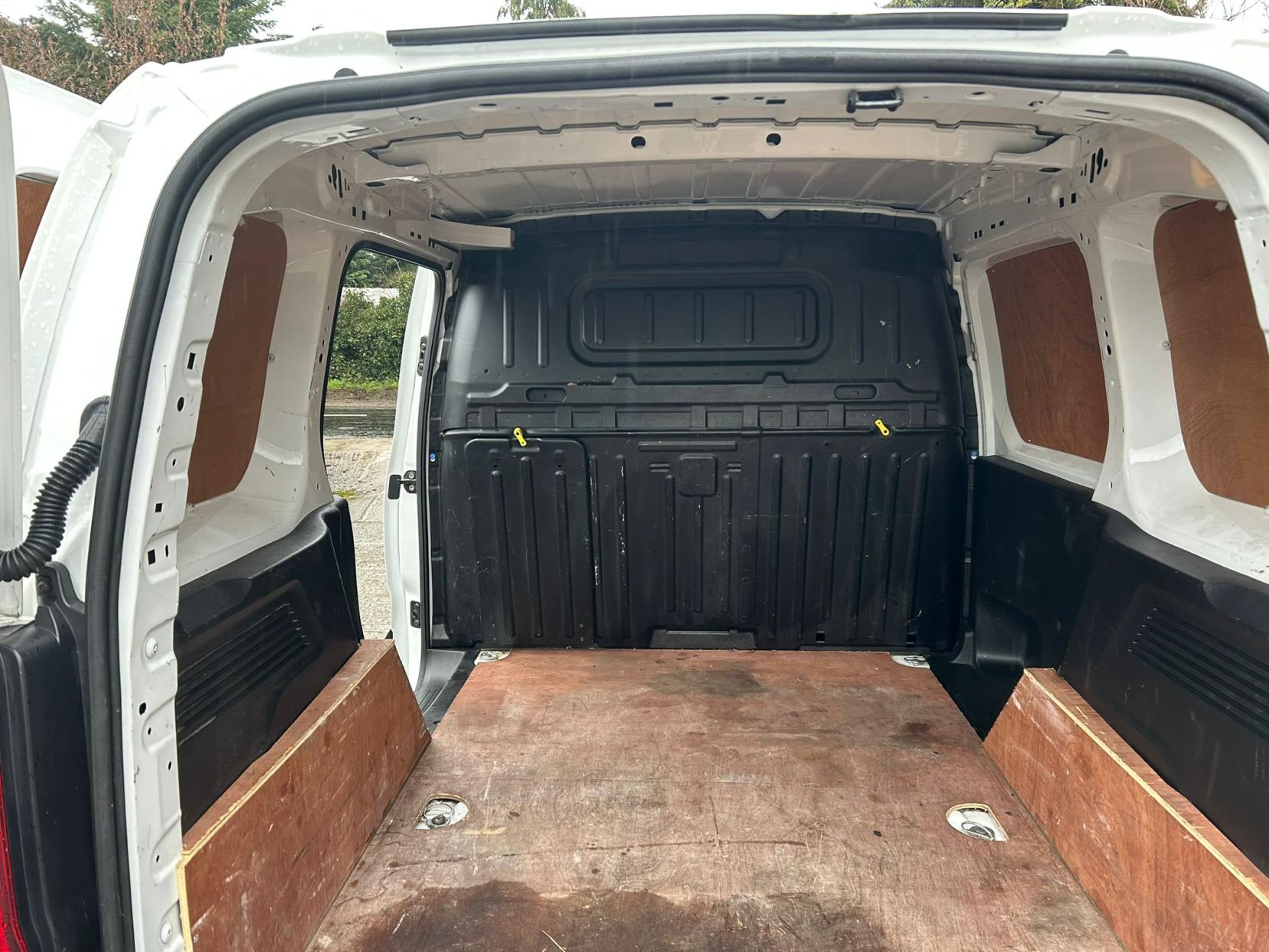 Citroen Berlingo 1.5 BlueHDi 1000 Enterprise M Panel Van 5dr Diesel Manual SWB Euro 6 (s/s) (100 ps)