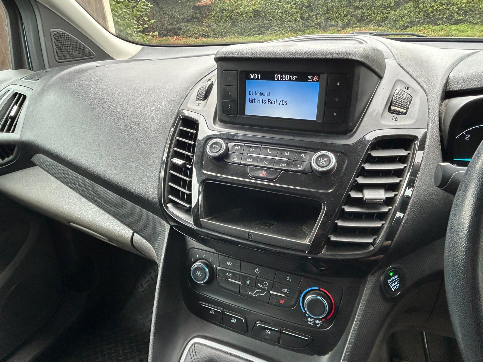 Ford Transit Connect 1.5 200 EcoBlue Limited Panel Van 5dr Diesel Manual L1 Euro 6 (s/s) (120 ps)